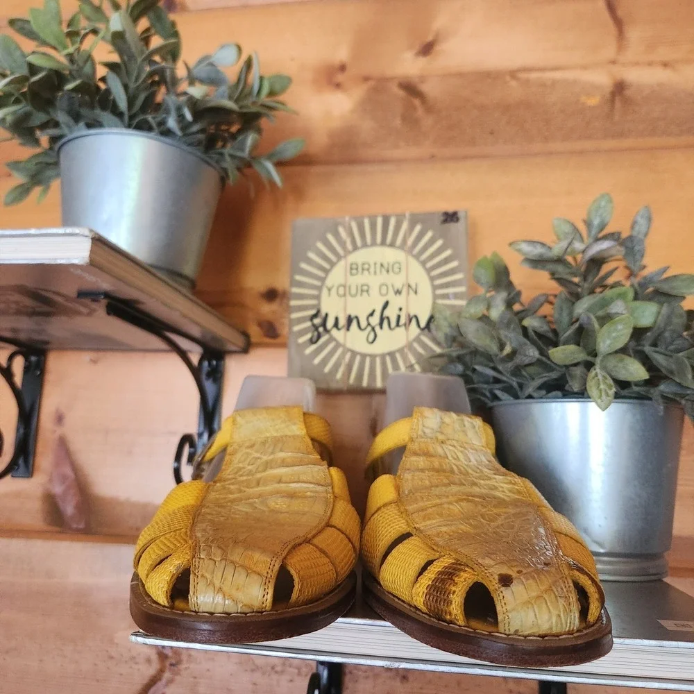 Belvedere Fabrizio Yellow Crocodile Lizard Leather Exotic Fisherman Sandals 9.5